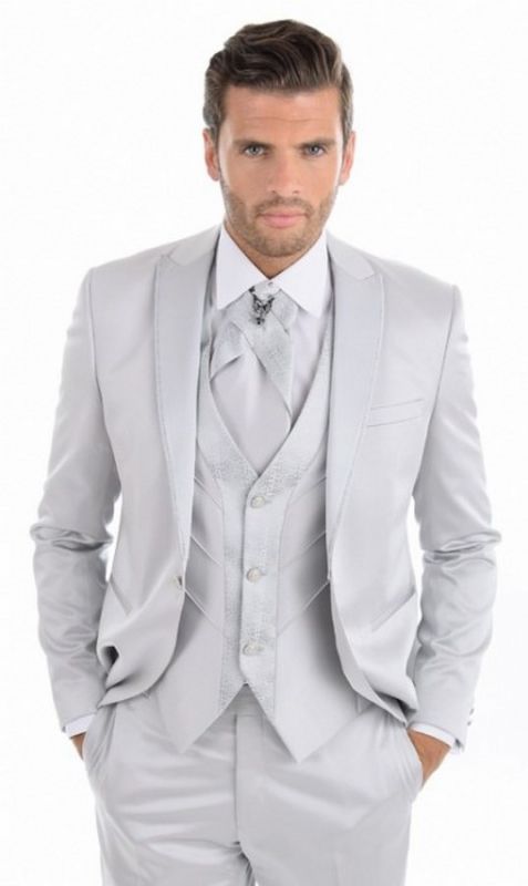 Magasin costume marié 2025